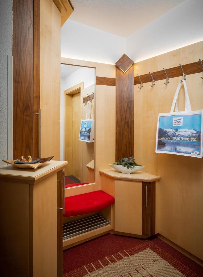 Ferienhaus Sonnenhang Matrei in Osttirol Exteriör bild